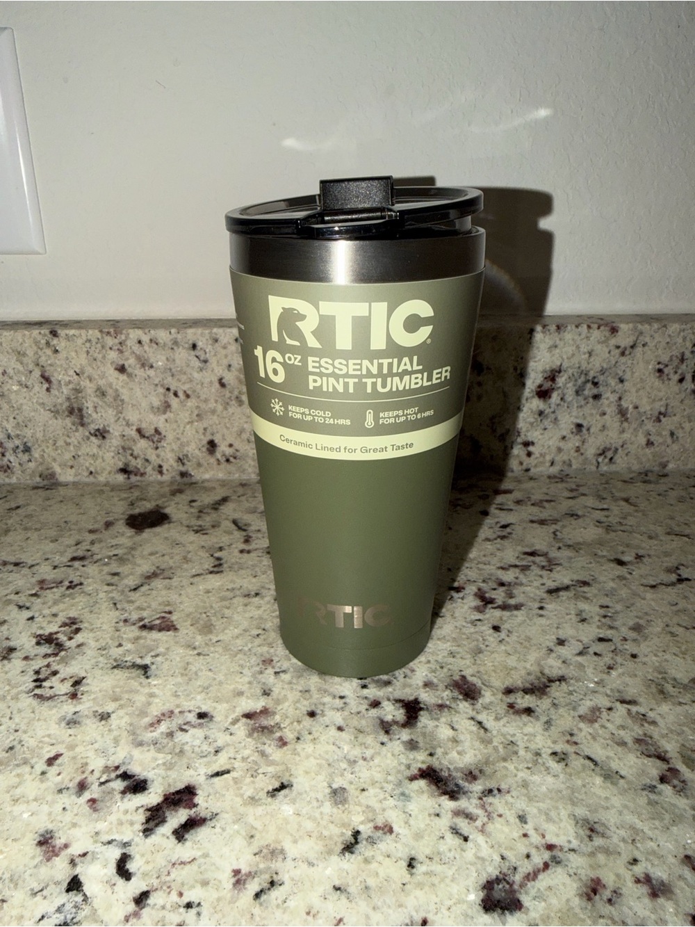 RTIC 16oz Essential Pint Tumbler - Olive Green
